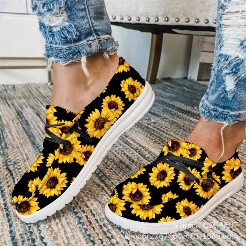 Women Flats Round Toe Slip-on Sneakers
