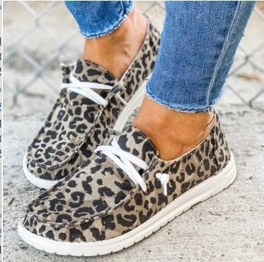 Women Flats Round Toe Slip-on Sneakers